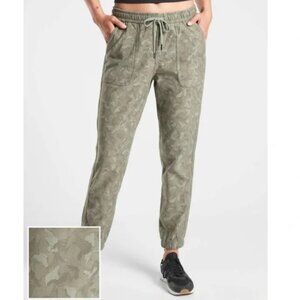 ATHLETA Farallon Jogger, Printed Laurel Olive Size 8
